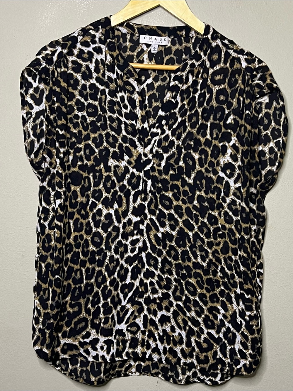 Chaus New York Leopard Print Sleeveless Blouse Women Small Brown Tan Layering